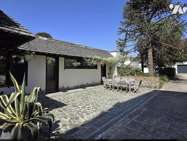 MAISON BOURGEOISE A CHERBOURG