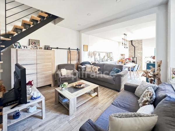 À VENDRE - BOULOGNE-SUR-MER - APPARTEMENT DUPLEX 96,23 M2 - 5 PIÉCES - 2 TERRASSES - JARDIN PRIVATIF 800 M2 - 1 PLACE DE PARKING