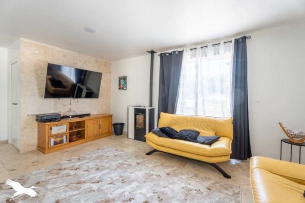 Maison à vendre 182 069 € Le Fouilloux 3 p 72 m² DPE C