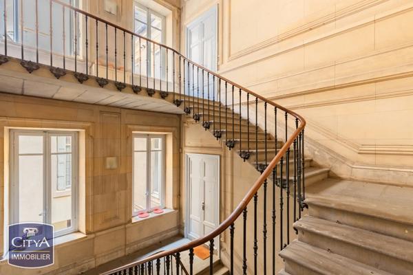 Appartement à vendre 4 pièces 109m² Carcassonne (11000)