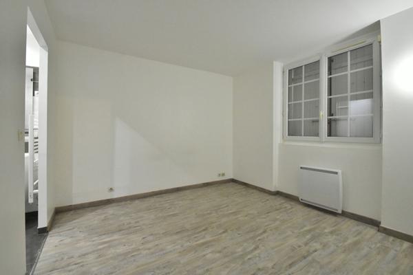 À vendre : Appartement 2 pièces à LE TREMBLAY SUR MAULDRE