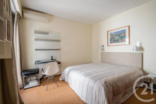 Appartement F4 à vendre  4 pièces - 117,48 m 2   NICE  - 06