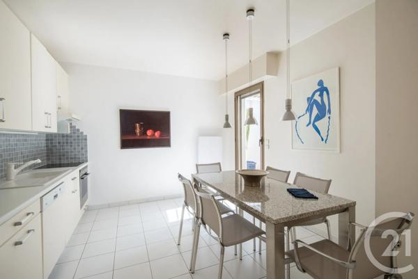 Appartement F4 à vendre  4 pièces - 117,48 m 2   NICE  - 06