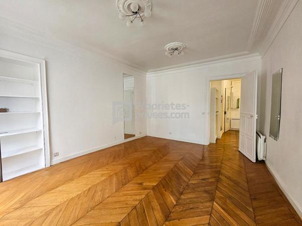 Appartement Paris 9ème arrondissement rue Lamartine 3 pièces 44.86 m2