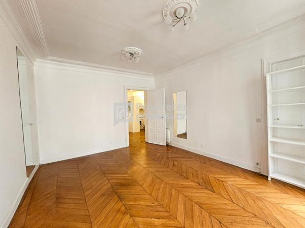 Appartement Paris 9ème arrondissement rue Lamartine 3 pièces 44.86 m2