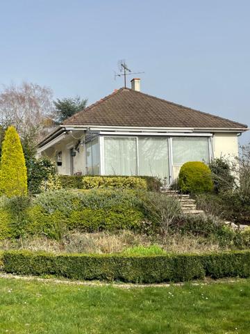 Maison - 6 pièces - 180 m²