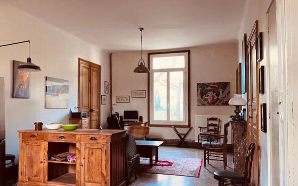 Maison à vendre    7 pièces •  Aigues-Vives