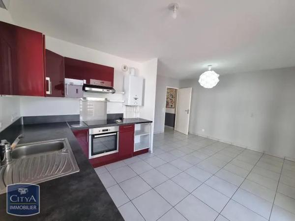 Appartement à louer 2 pièces 44.03m² Gex (01170)