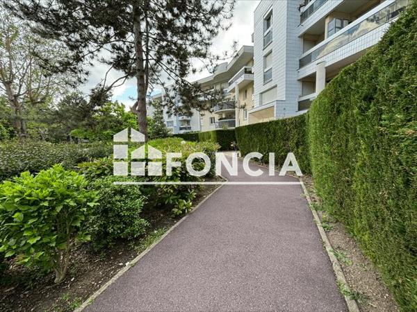 À vendre Appartement 3 pièces 74 m² - Ermont 95120