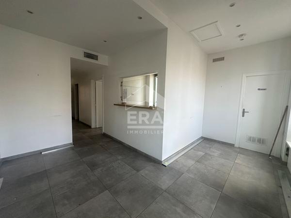 A VENDRE 83470 SAINT MAXIMIN LA SAINTE BAUME APPARTEMENT EN DUPLEX  TYPE 8 DE 145 M² AVEC ASCENCEUR DEUX CAVES