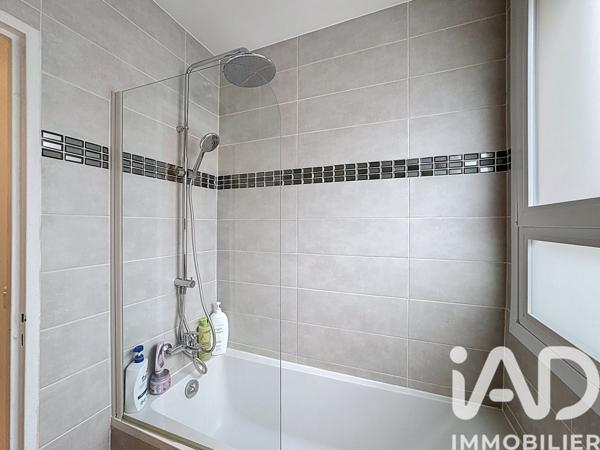 Location appartement 2 pièces 48 m² Neuilly-Plaisance