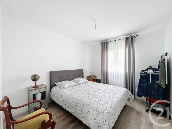 Appartement T4 à vendre  4 pièces - 94,35 m2 ST ANDRE LES VERGERS - 10