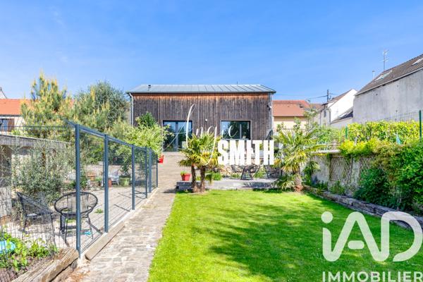 Maison à vendre 14 pièces 350 m² Bessancourt