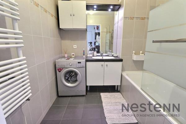 SUPERBE 3 PIÈCES / TERRASSE - PROCHE GARE RER A