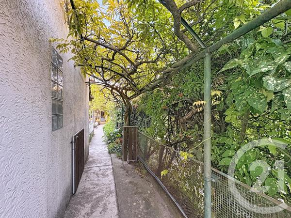 Maison à vendre  4 pièces - 97 m2 ARLES - 13