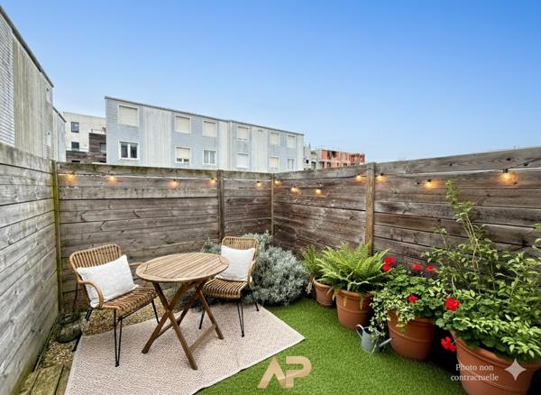 Appartement - 1 pièces 21 m2 - La Rochelle €138 000 ** - Référence JH576D6