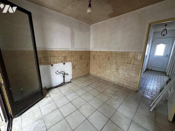 Plain pied à rénover - CHOCQUES 