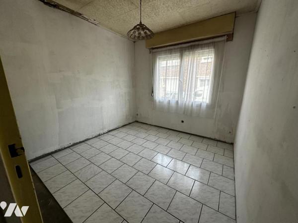 Plain pied à rénover - CHOCQUES 