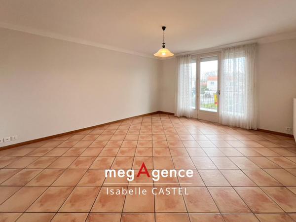 Maison à CHALLANS, 85300 - 6 pièces 104m²