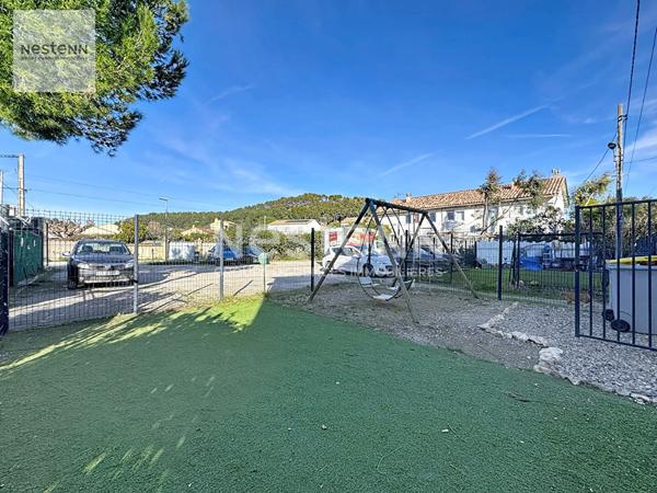 Haut de villa de type 4 de 75m² à Saint-Chamas proche de l'étang secteur de la digue en impasse