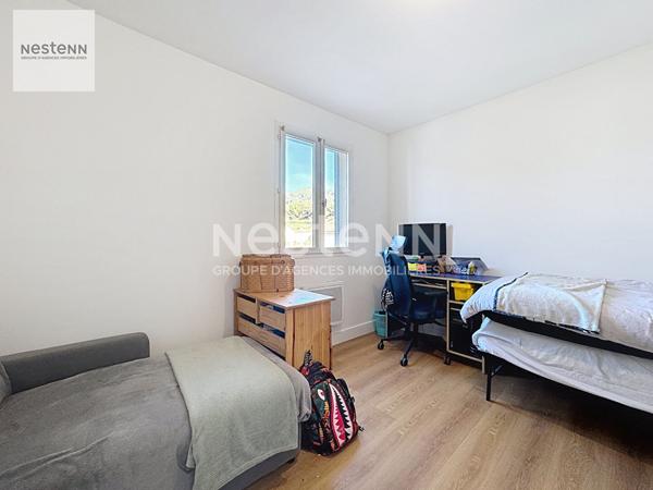 Haut de villa de type 4 de 75m² à Saint-Chamas proche de l'étang secteur de la digue en impasse