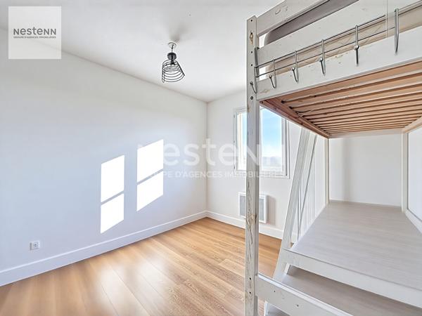 Haut de villa de type 4 de 75m² à Saint-Chamas proche de l'étang secteur de la digue en impasse