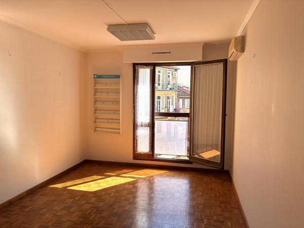 Place Castellane - Grand T2 57m2 - Balcon