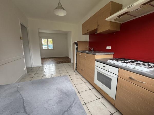 Quartier calme proche gare, appartement 37,5 m²