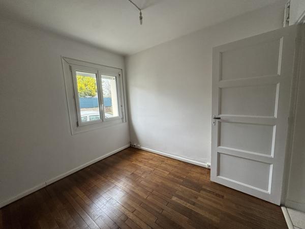 Quartier calme proche gare, appartement 37,5 m²