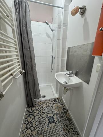 Quartier calme proche gare, appartement 37,5 m²