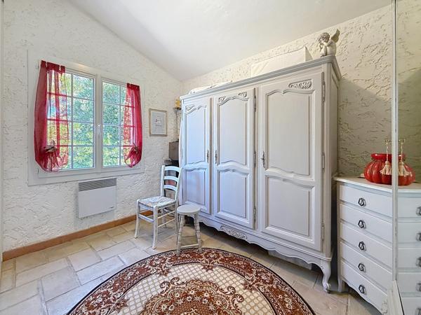 LES ISSAMBRES – Villa 7 pièces avec vue mer panoramique sur la baie de Saint-Tropez