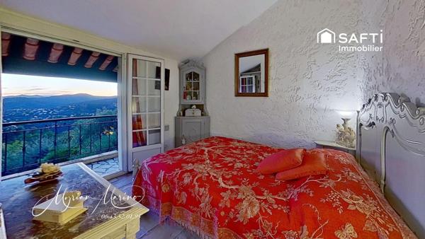 LES ISSAMBRES – Villa 7 pièces avec vue mer panoramique sur la baie de Saint-Tropez