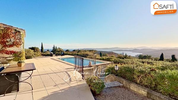 LES ISSAMBRES – Villa 7 pièces avec vue mer panoramique sur la baie de Saint-Tropez