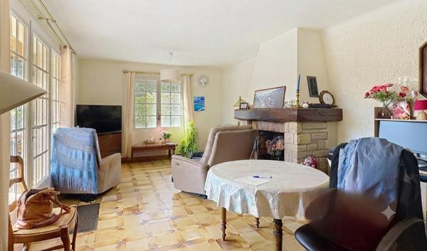 Maison dans le  Village de Rians