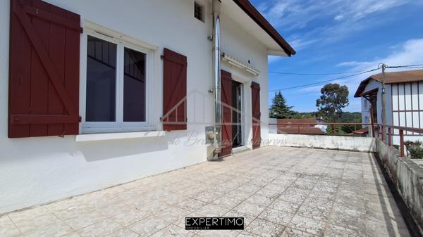Ustaritz (64480) Appartement T3 ouvrant sur grande terrasse