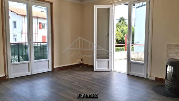 Ustaritz (64480) Appartement T3 ouvrant sur grande terrasse