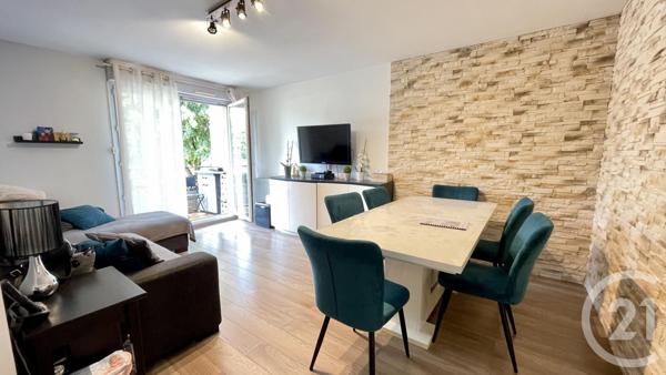 Appartement F3 à vendre  3 pièces - 55 m2 ECOUEN - 95