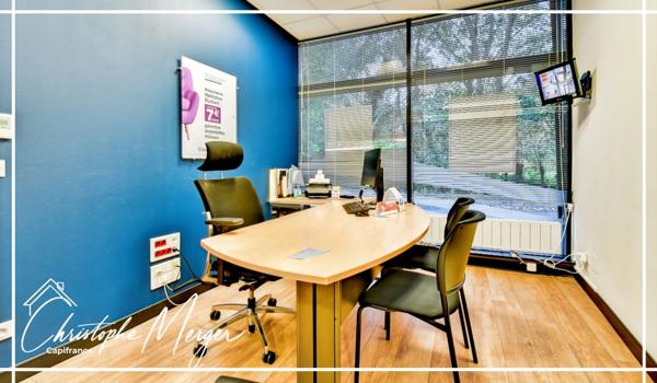 Local commercial à vendre 5 bureaux 157 m² à Troisfontaines (57), aménagé, avec climatisation réversible