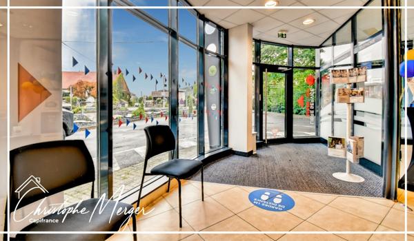 Local commercial à vendre 5 bureaux 157 m² à Troisfontaines (57), aménagé, avec climatisation réversible