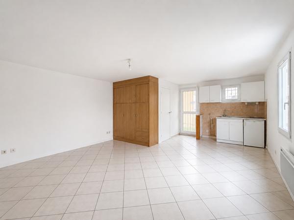 Appartement 1 pièce 32m² à vendre Pussay 91740 68000€ - Micro.immo
