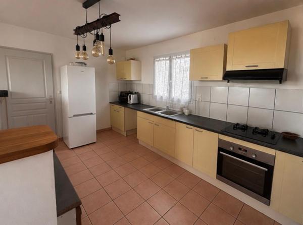 Maison 4 pièces de 90 m² à Mirabel