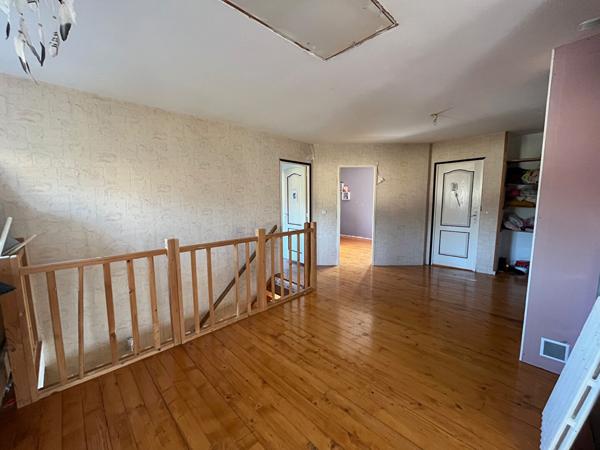 Maison Montigne Le Brillant 7 pièce(s) 185 m2