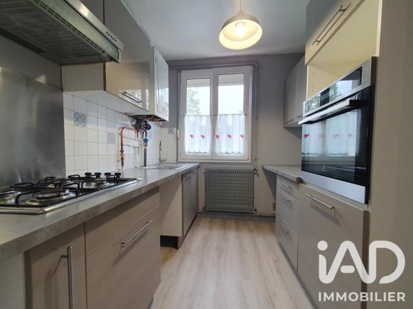 Location appartement 3 pièces 64 m² Compiègne