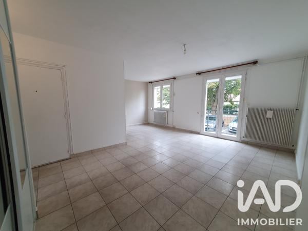 Location appartement 3 pièces 64 m² Compiègne