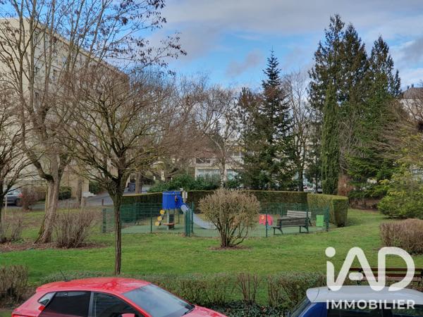 Location appartement 3 pièces 64 m² Compiègne