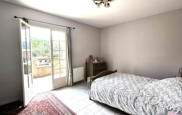 Vente Maison sur 2540 m² de terrain Saint-vincent-d'olargues   