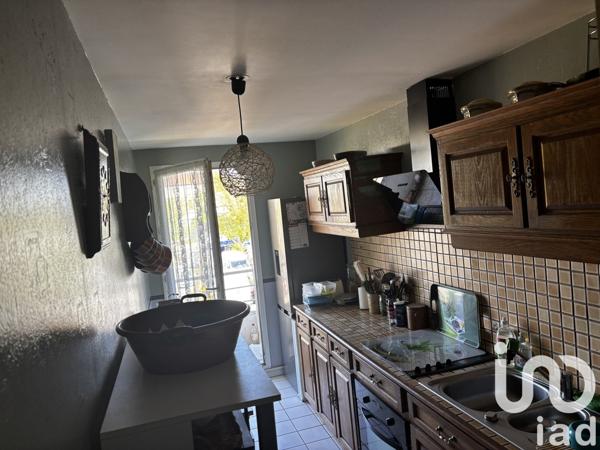 Appartement à vendre 3 pièces 66 m² Savigny-le-Temple