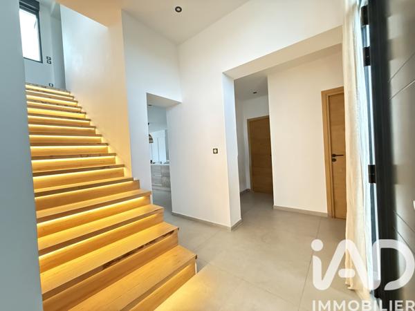 Maison à vendre 8 pièces 235 m² Faches-Thumesnil