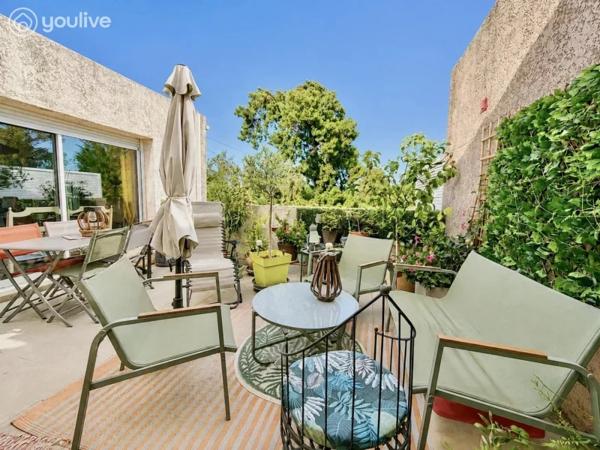 Appartement T3 en dernier etage sans vis a vis