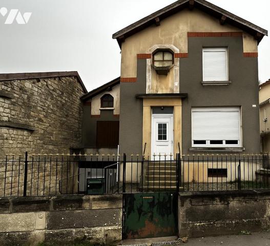 Maison de ville, avec terrain